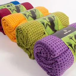 Bodhi Yoga Towel Grip 2