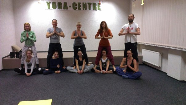 Йога Кривой Рог "Yoga-Center" (проводим Yoga Weekend на природе)
